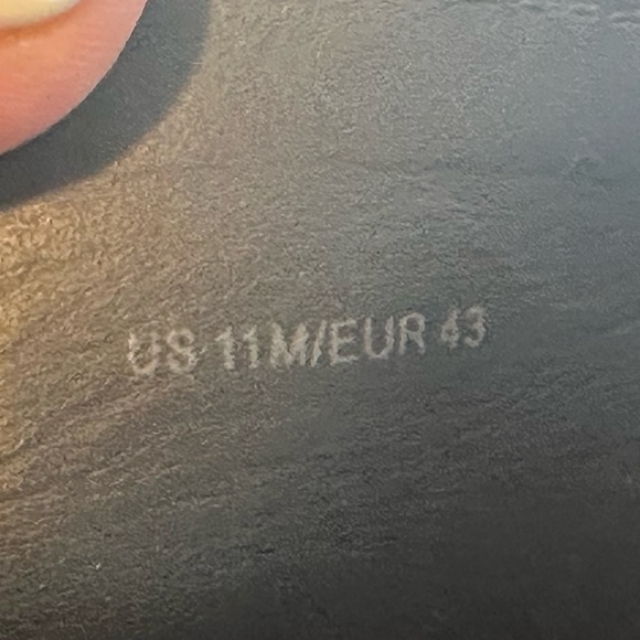 Vince Size 11 US / EUR 43, Black with white soles slide-on shoes - Picture 4 of 11